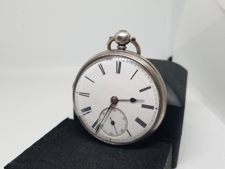 NADİR TİPTE GÜMÜŞ KASA YARIM PRİOR CEP SAATİ