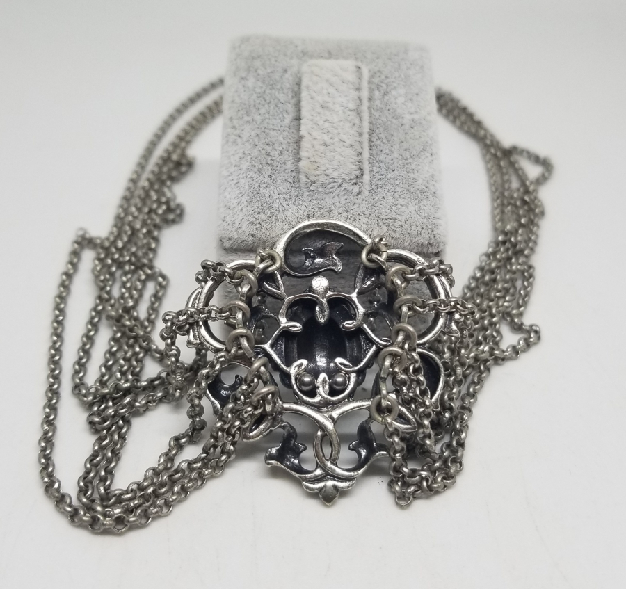 KABARTMA İŞÇİLİKLİ ANTİKA İNGİLİZ BOYUNLUK - GERDANLIK