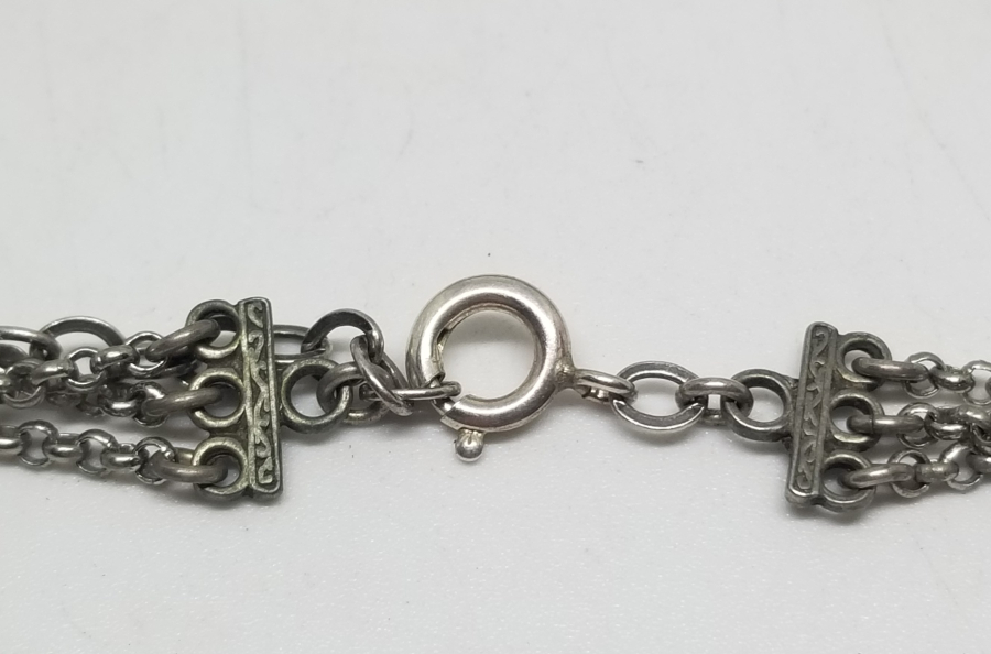 KABARTMA İŞÇİLİKLİ ANTİKA İNGİLİZ BOYUNLUK - GERDANLIK