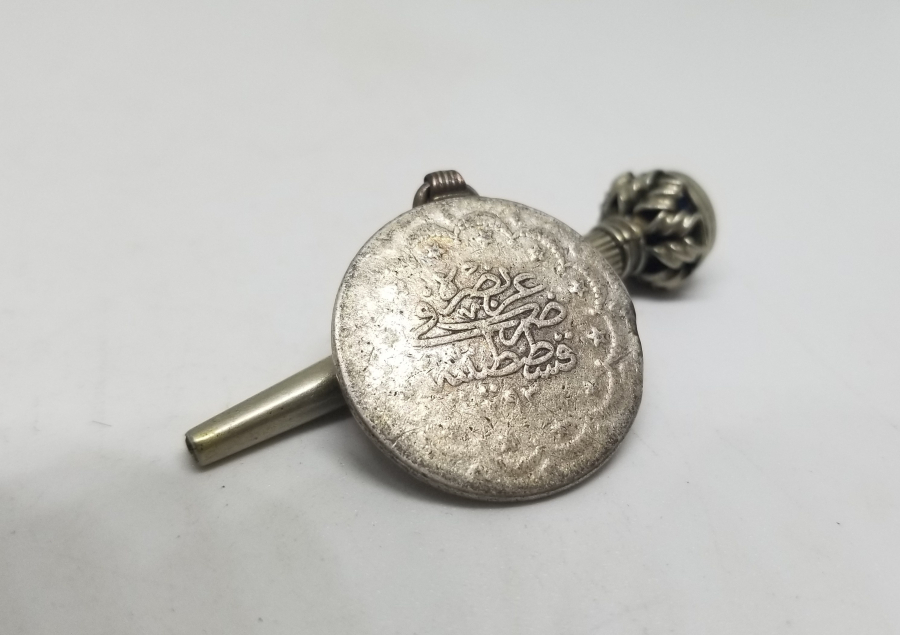 ÜZERİ DOĞAL TAŞLI OSMANLI DÖNEMİ NADİR GÜMÜŞ CEP SAATİ KURMA ANAHTARI