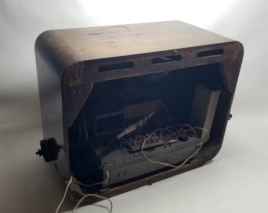 AHŞAP KASA ANTİKA RADYO