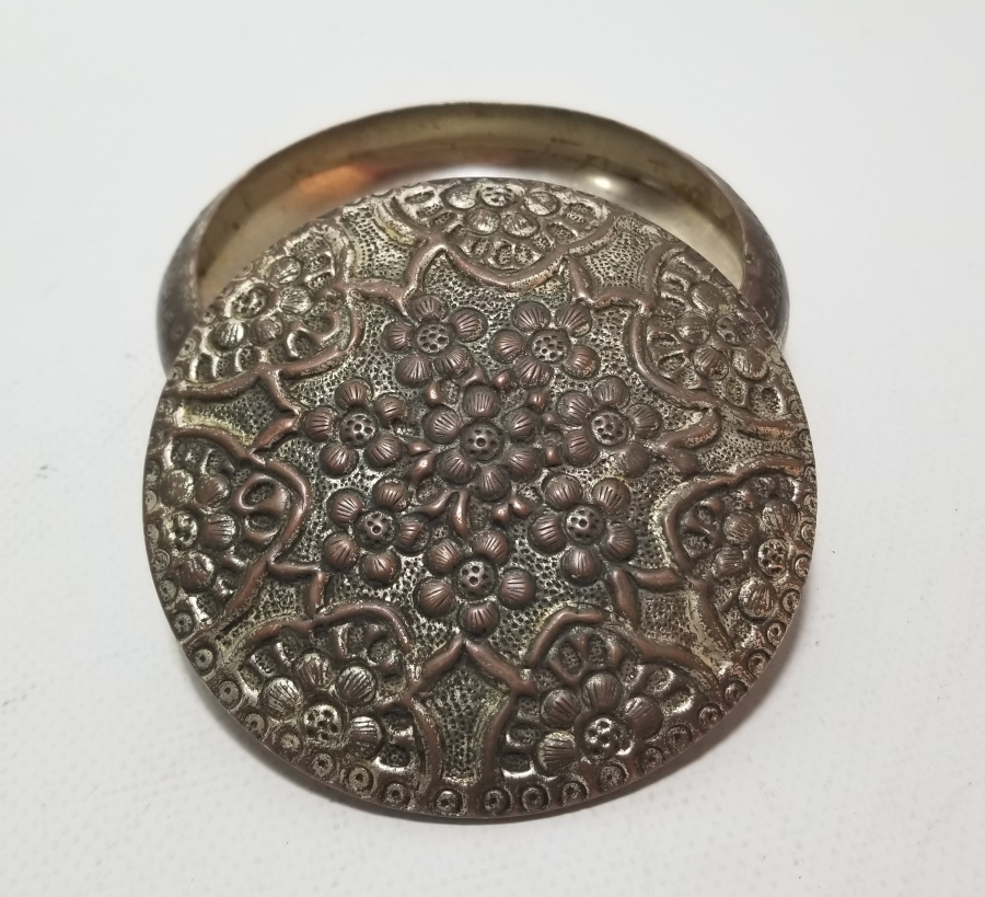 GÜMÜŞ KAPLAMA ANTİKA KAPAKLI KUTU