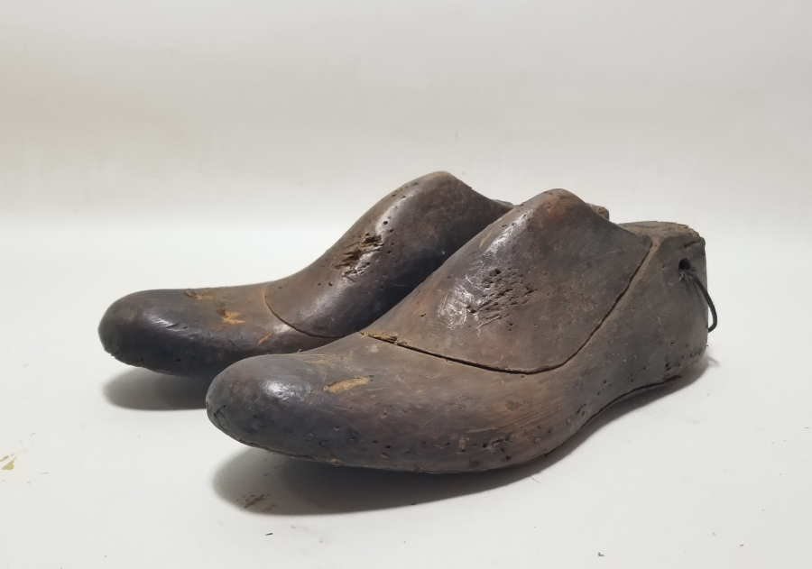 OSMANLI DÖNEMİ EL YAPIMI AHŞAP ÇOCUK AYAKKABI KALIBI