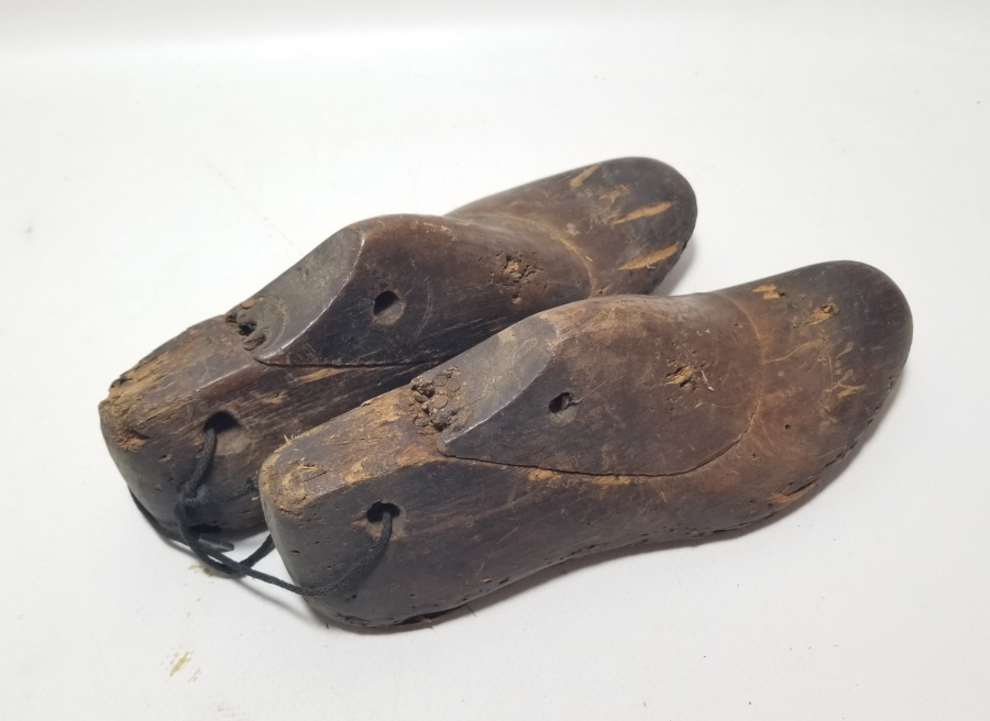 OSMANLI DÖNEMİ EL YAPIMI AHŞAP ÇOCUK AYAKKABI KALIBI