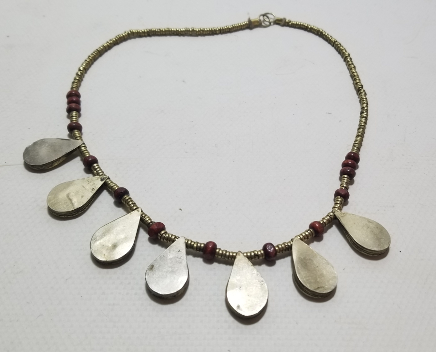 ÜZERİ DOĞAL TAŞLARLA SÜSLÜ TAMAMI EL YAPIMI TÜRKMEN İŞİ ANTİKA GERDANLIK