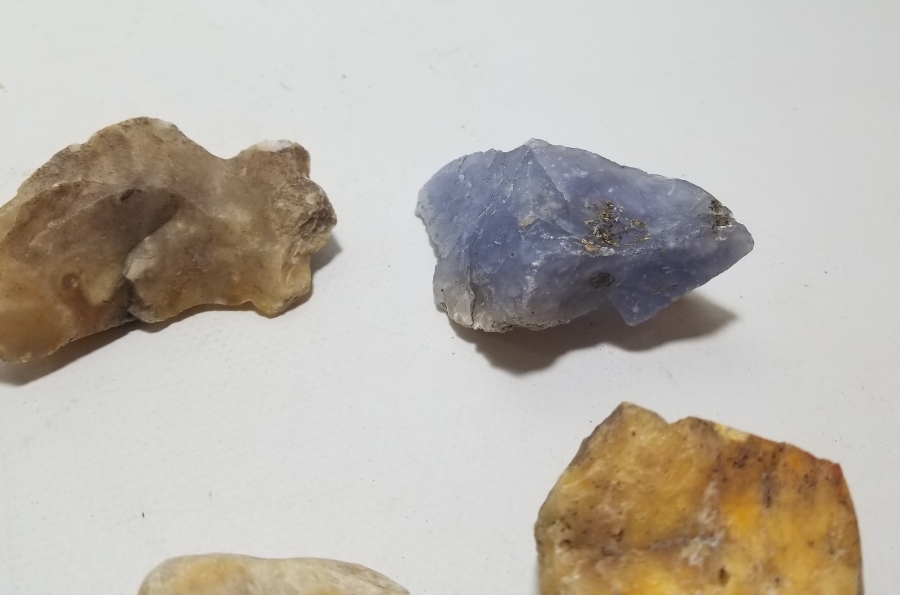 ANTİKA DOĞAL TAŞ LOTU