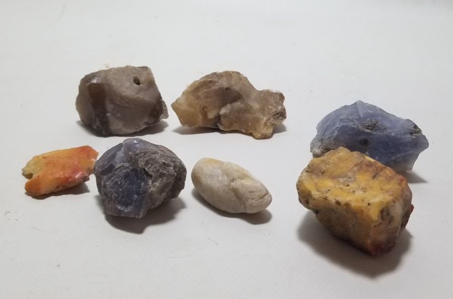 ANTİKA DOĞAL TAŞ LOTU