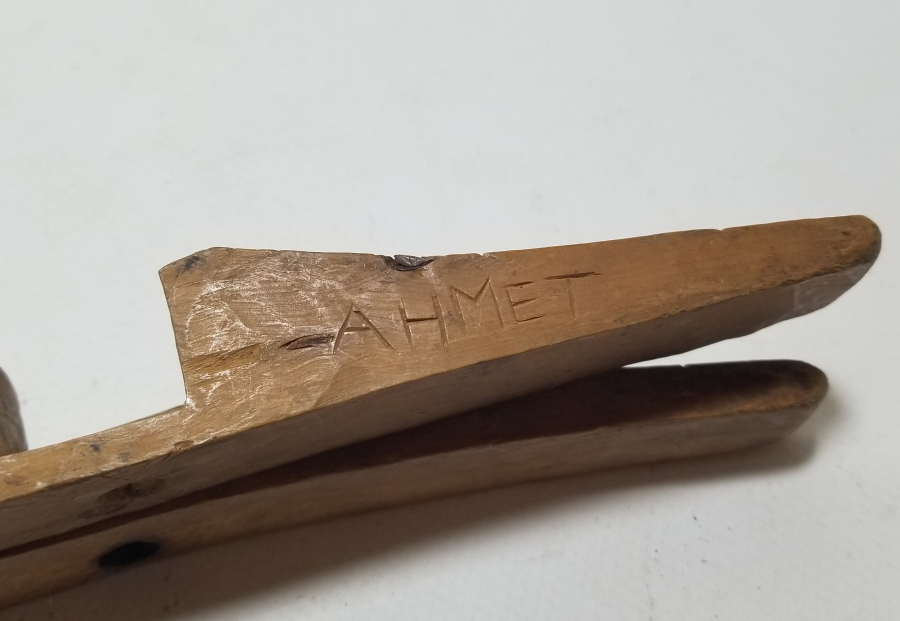 CUMHURİYET BAŞLARI EL KAZIMA İŞÇİLİKLİ AHŞAP KİRMAN