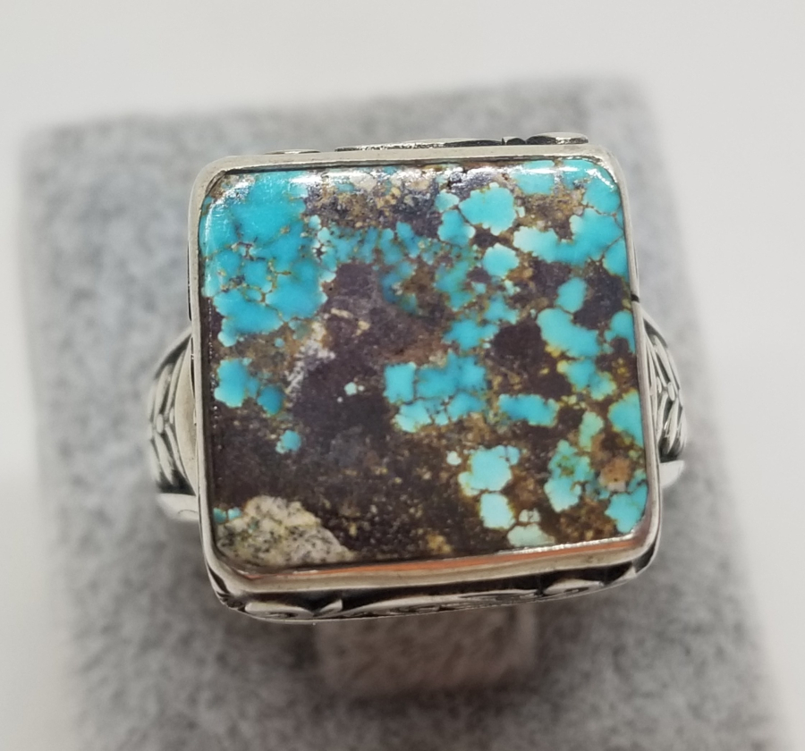 KABARTMA İŞÇİLİKLİ VE DOĞAL TAŞLI ÖZEL YAPIM HATIRA YÜZÜK