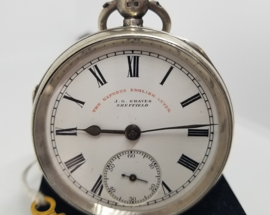 NADİR FORMDA GÜMÜŞ KASA İNGİLİZ YAPIMI KURMALI CEP SAATİ