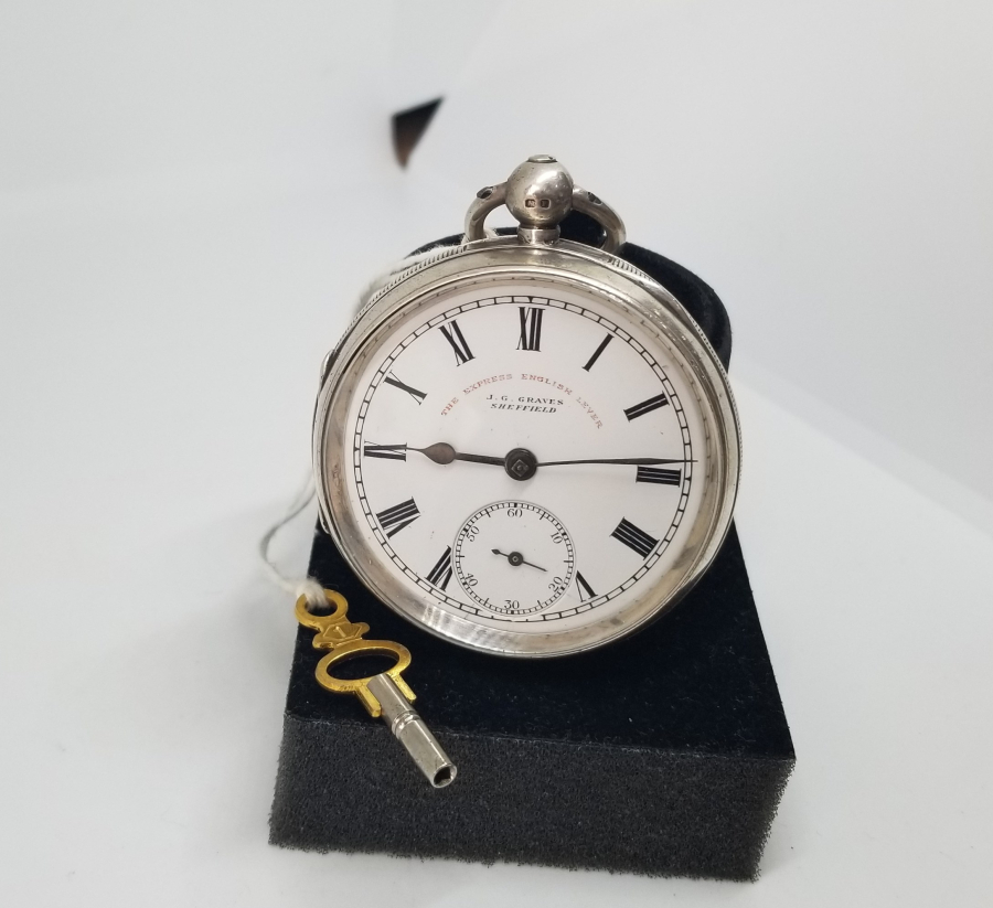 NADİR FORMDA GÜMÜŞ KASA İNGİLİZ YAPIMI KURMALI CEP SAATİ