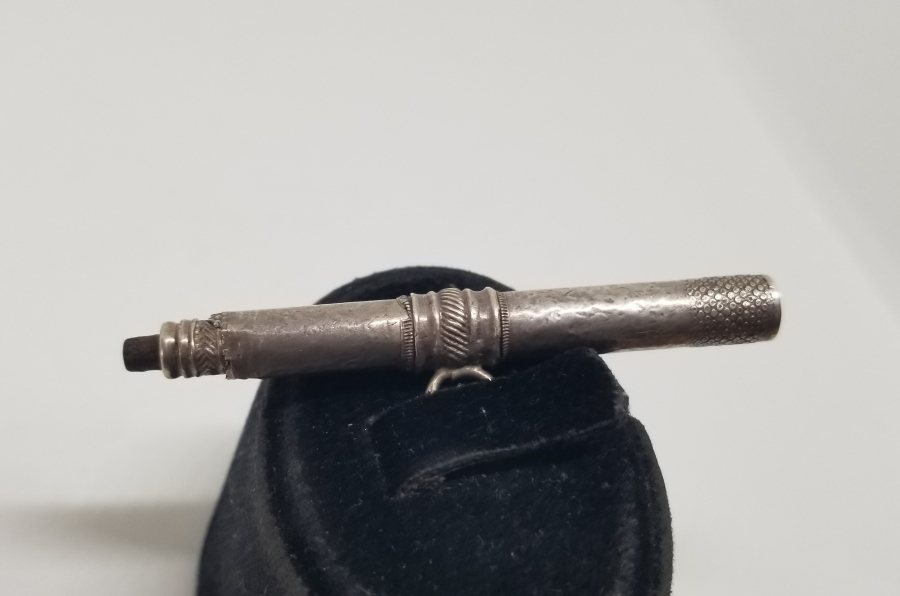 OSMANLI DÖNEMİ GÜMÜŞ KÖSTEK SALLAMASI FORMUNDA CEP SAATİ KURMA ANAHTARI