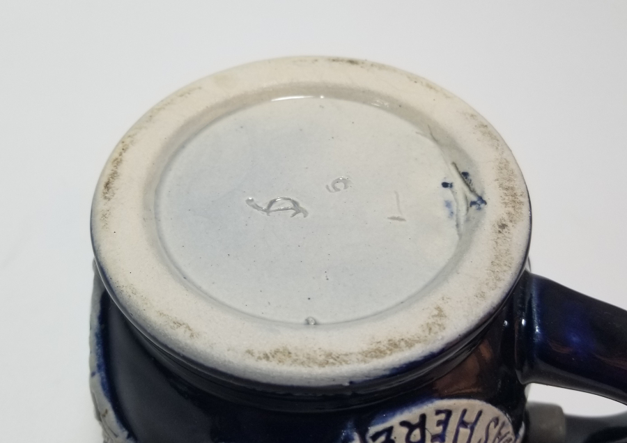 ANTİKA KAPAKLI PORSELEN TANKART - BİRA BARDAĞI