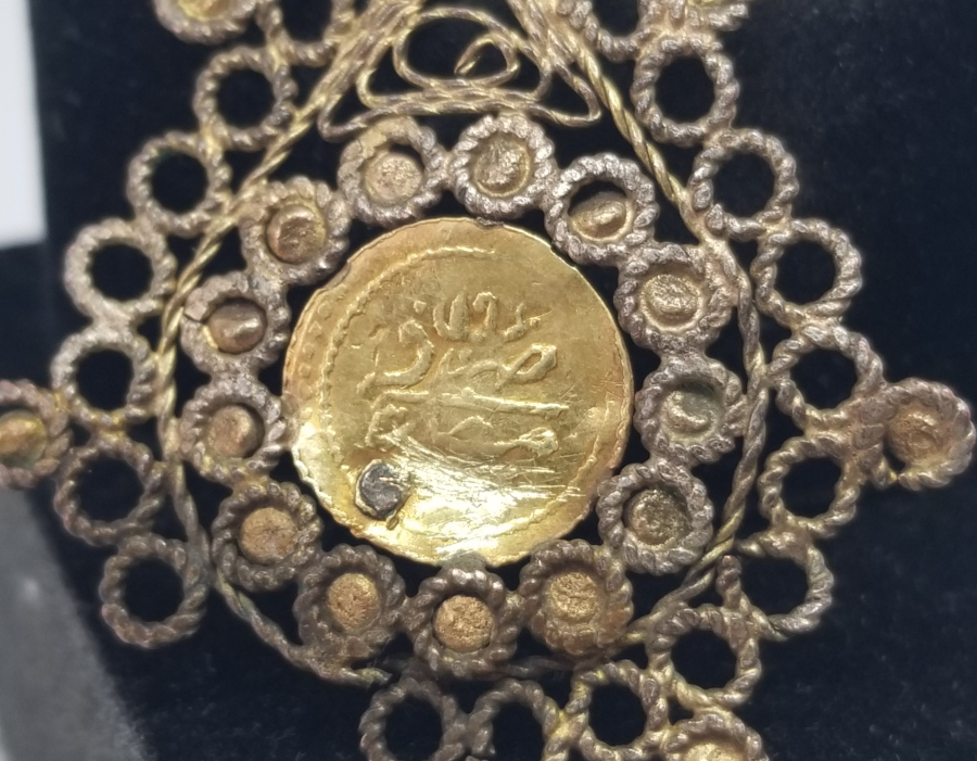 ORTASINDA OSMANLI ALTINI BULUNAN ABDÜLMECİD HAN DÖNEMİ ARMUDİ KOLYE