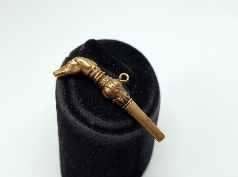 KÖPEK BAŞI FORMUNDA YAPILMIŞ OSMANLI DÖNEMİ CEP SAATİ ANAHTARI