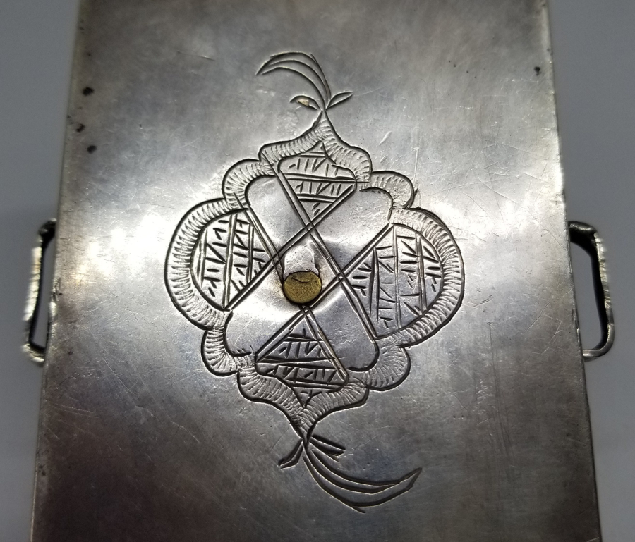 OSMANLI DÖNEMİ DEV BOYDA ÜZERİ TILSIMLI ÇOK NADİR GÜMÜŞ SANCAK ENAM-I ŞERİF KABI