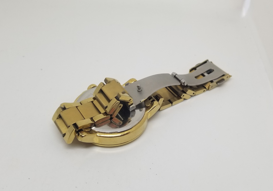 TOMMY HILFIGER MARKA ÇALIŞIR DURUMDA KOL SAATİ