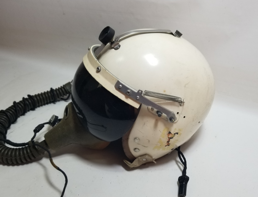 KORE SAVAŞI DÖNEMİ P4 MODELİ SAVAŞ UÇAKLARINA AİT NADİR PİLOT KASKI