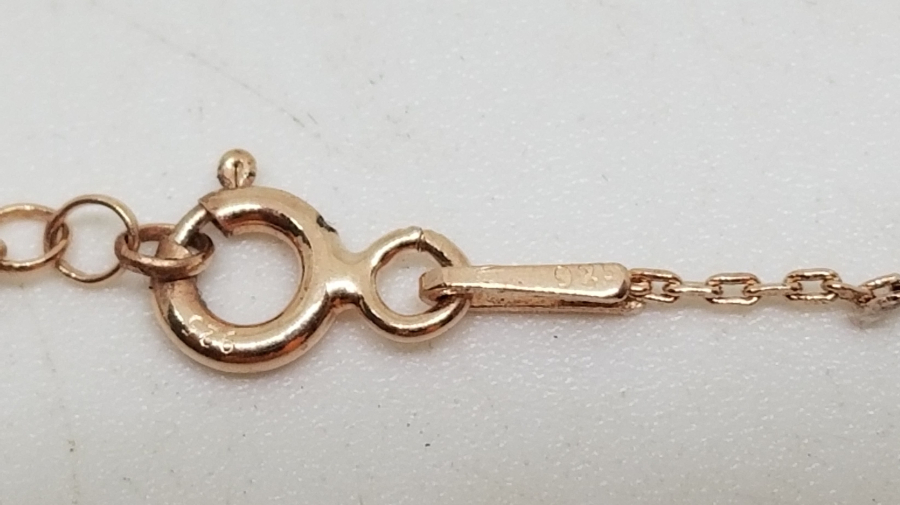 ALTIN KAPLAMA TEKTAŞ FORMLU GÜMÜŞ KOLYE UCU