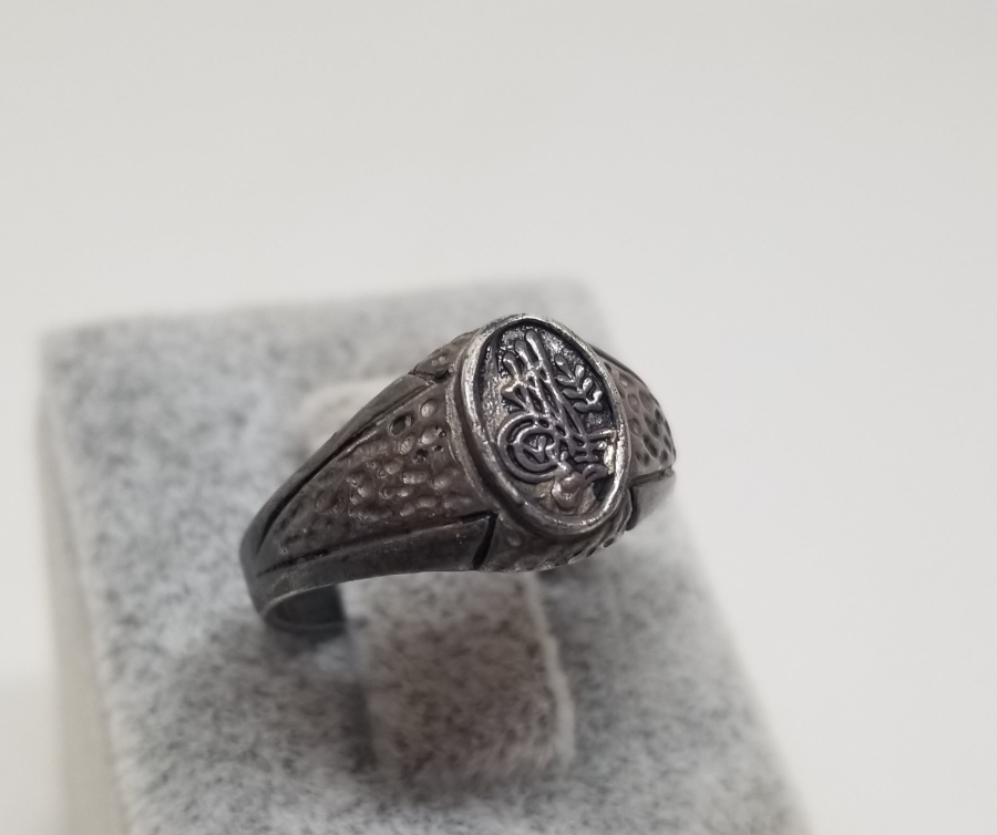 ÜZERİ TUĞRA FORMLU GÜMÜŞ YÜZÜK