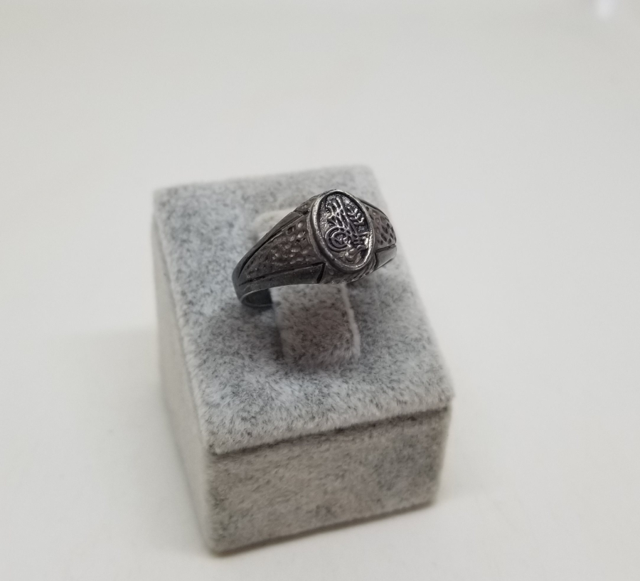 ÜZERİ TUĞRA FORMLU GÜMÜŞ YÜZÜK