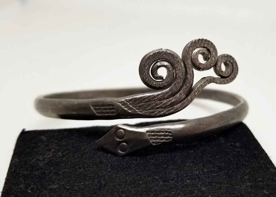 YILAN BAŞI FORMUNDA YAPILMIŞ OSMANLI DÖNEMİ RUM PAZUBENT