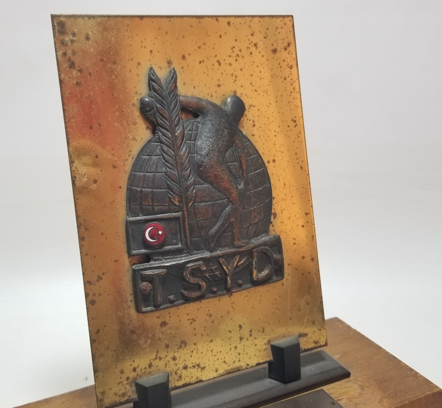 DEKORATİF MASAÜSTÜ PLAKET