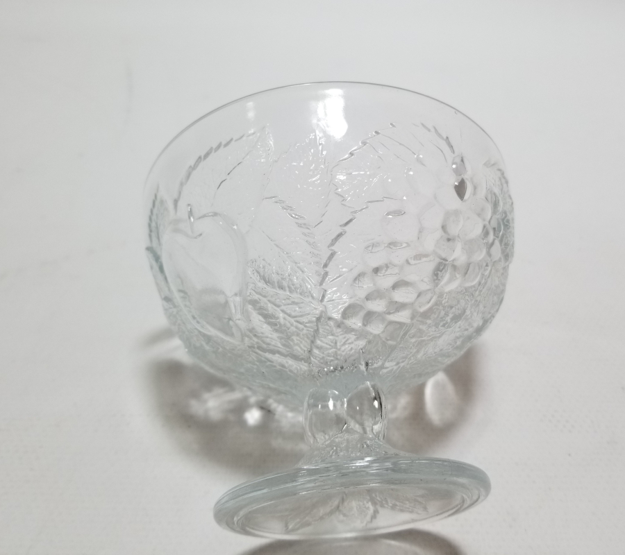 KABARTMA İŞÇİLİKLİ ANTİKA CAM DONDURMALIK