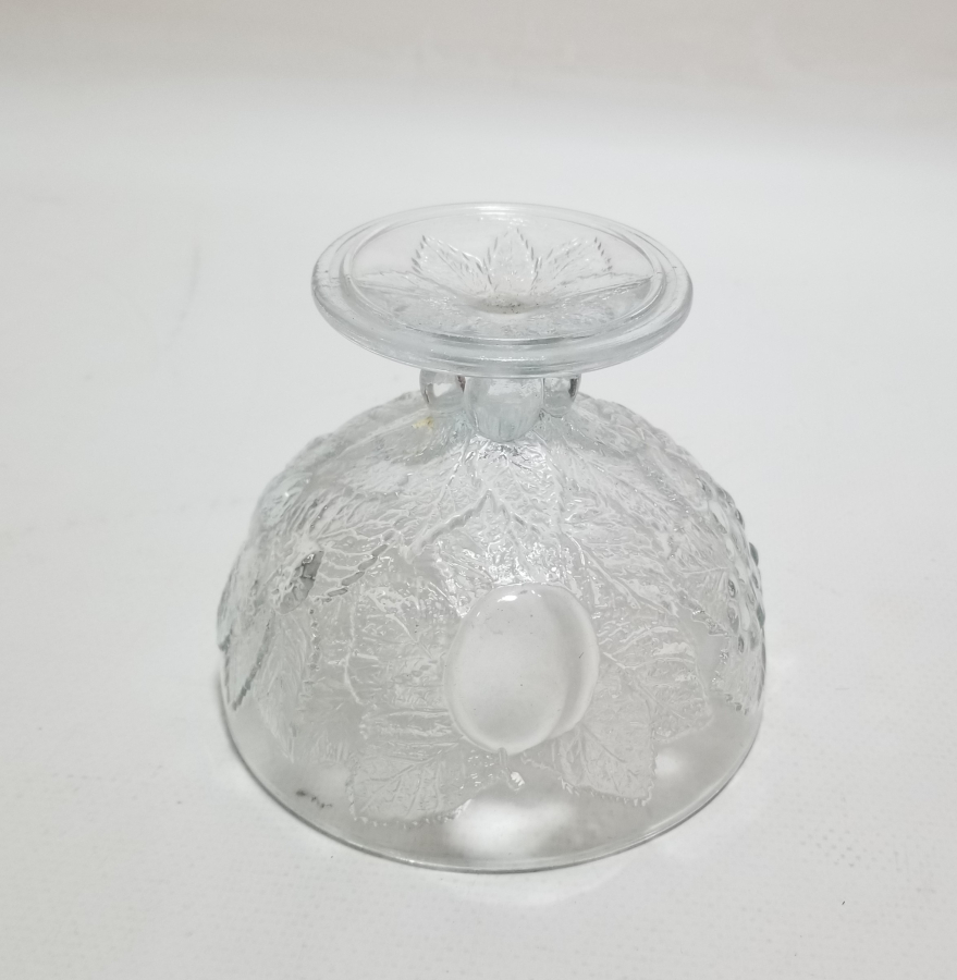 KABARTMA İŞÇİLİKLİ ANTİKA CAM DONDURMALIK