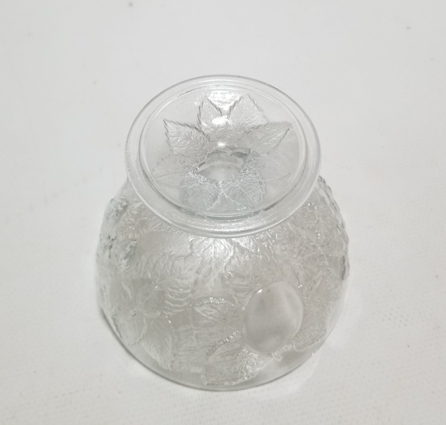 KABARTMA İŞÇİLİKLİ ANTİKA CAM DONDURMALIK