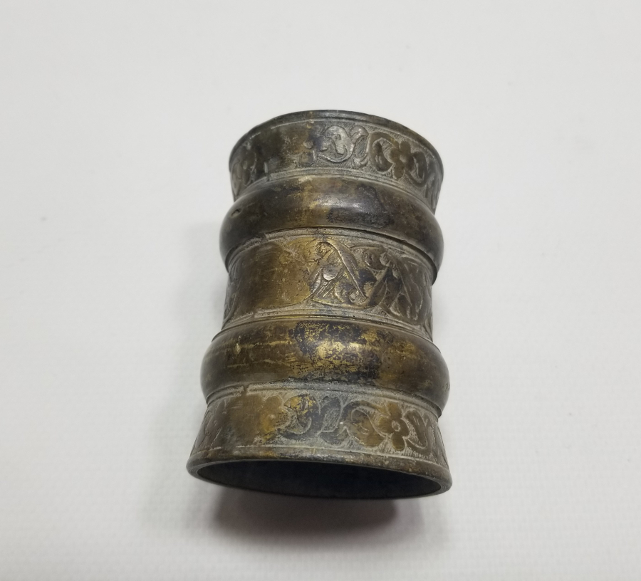 KABARTMA İŞÇİLİKLİ OSMANLI DÖNEMİ BRONZ NARGİLE PARÇASI