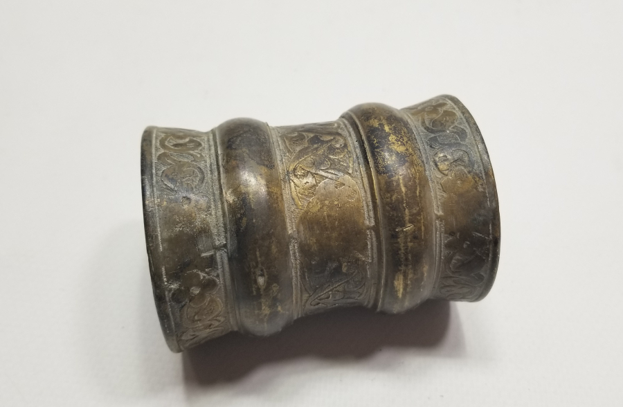 KABARTMA İŞÇİLİKLİ OSMANLI DÖNEMİ BRONZ NARGİLE PARÇASI