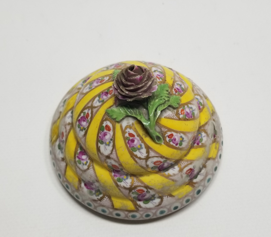 OSMANLI DÖNEMİ EL BOYAMA NADİR YILDIZ PORSELEN SARAY İŞİ İFTARİYELİK KAPAĞI