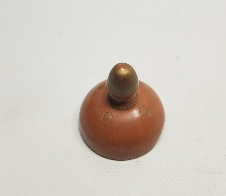 ÜZERİ ALTIN VARAKLI OSMANLI DÖNEMİ TOPHANE ŞİŞE KAPAĞI