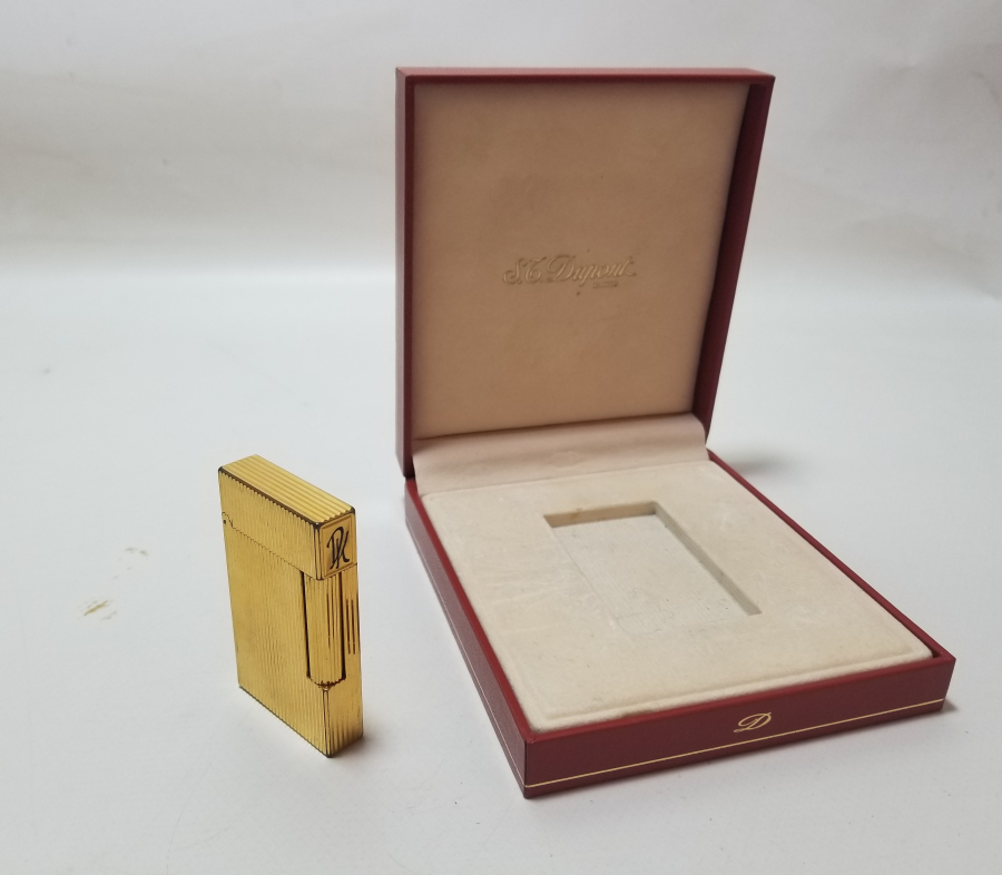 ORİJİNAL KUTUSUNDA ALTIN KAPLAMA NADİR DUPONT ÇAKMAK