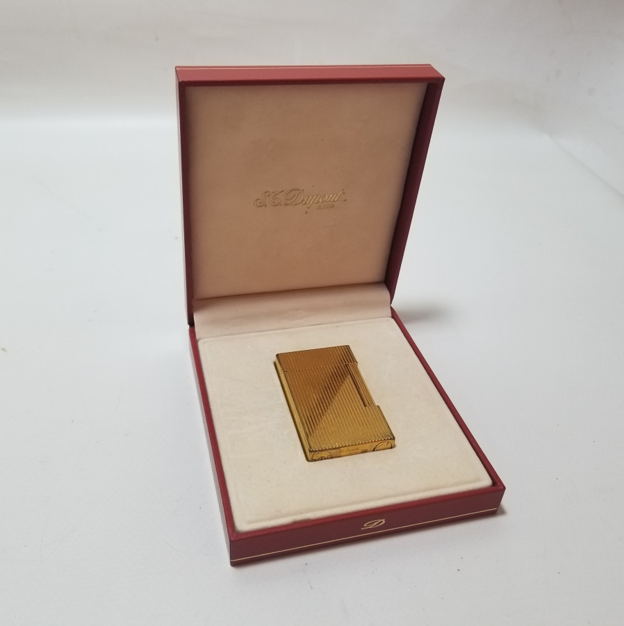 ORİJİNAL KUTUSUNDA ALTIN KAPLAMA NADİR DUPONT ÇAKMAK