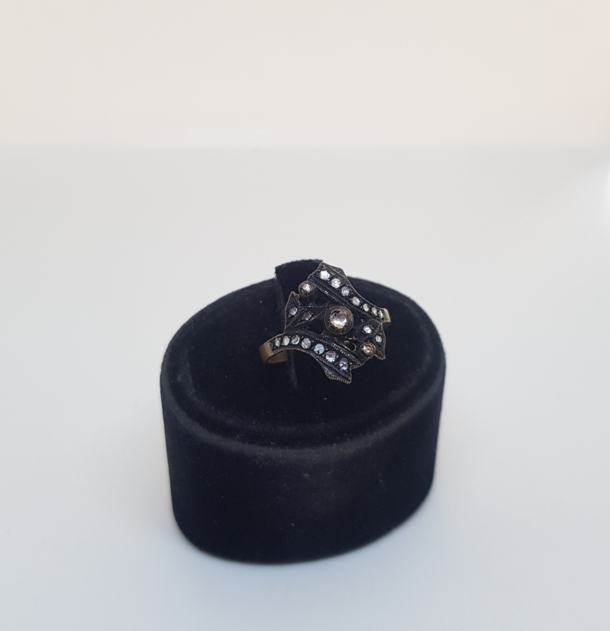 ELMAS TAŞLI ÖZEL YAPIM YÜZÜK