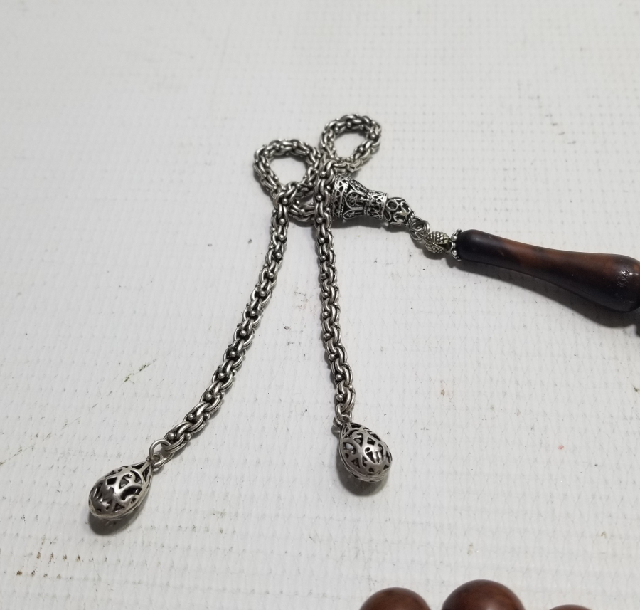 KEMANE TORNA YAPIMI GÜMÜŞ PÜSKÜLLÜ BÜYÜK BOY KUKA TESPİH