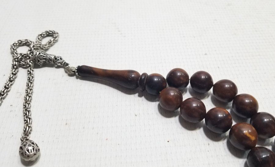 KEMANE TORNA YAPIMI GÜMÜŞ PÜSKÜLLÜ BÜYÜK BOY KUKA TESPİH