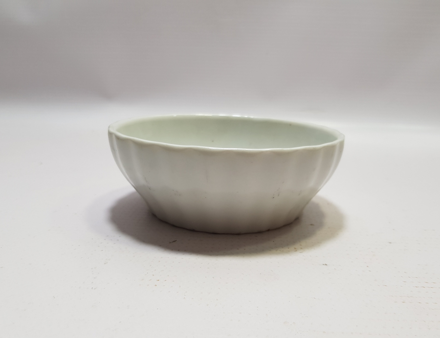 ÇEKOSLAVAKYA YAPIMI OSMANLI DÖNEMİ DİLİMLİ KASE