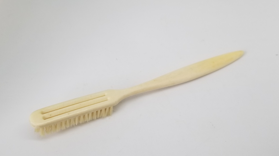 ÇOK NADİR ANTİKA KEMİK SAPLI DİŞ FIRÇASI