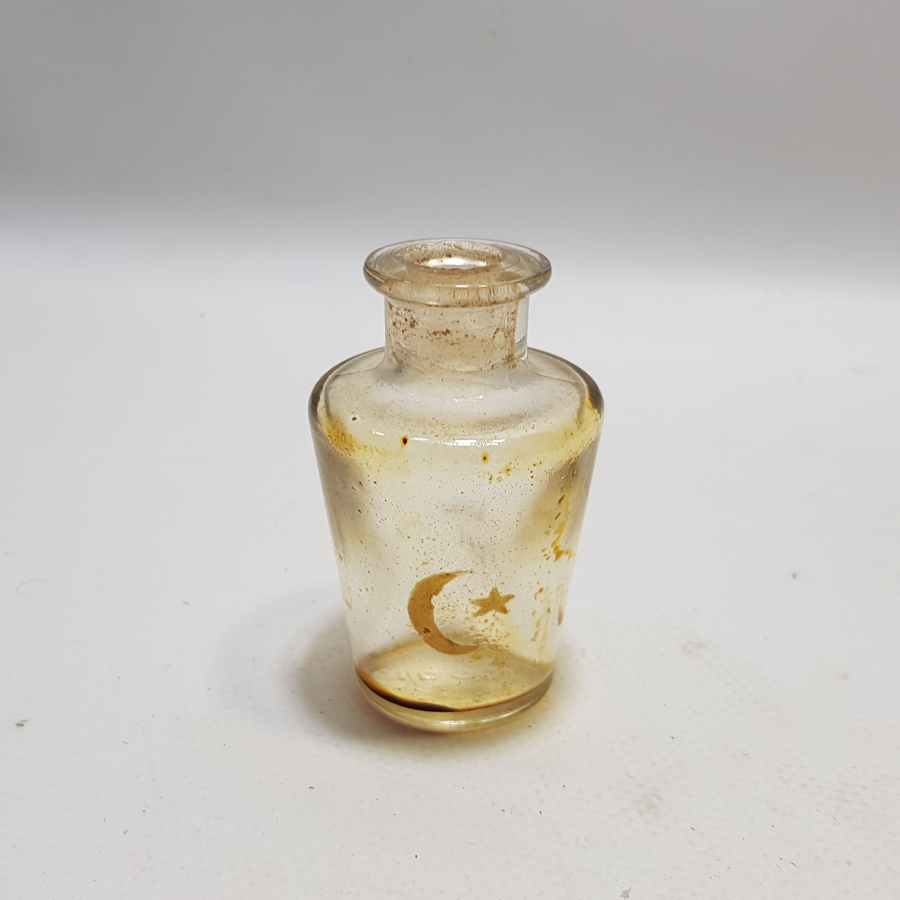 ÜZERİ AY YILDIZLI VE OSMANLICA YAZILI ÇOK NADİR BEYKOZ ŞİŞE