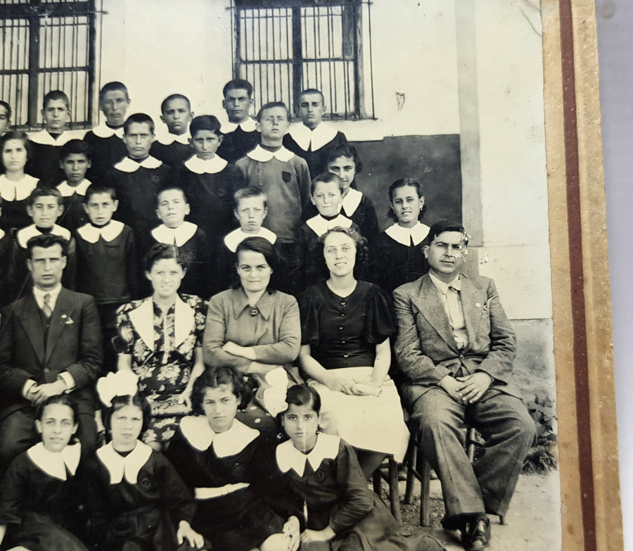 EĞİTİM TARİHİ - ANTİKA OKUL FOTOĞRAFI