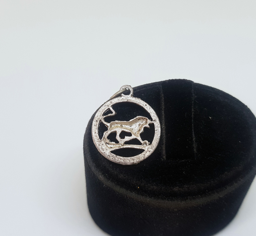 ANTİKA GÜMÜŞ BURÇ KOLYESİ