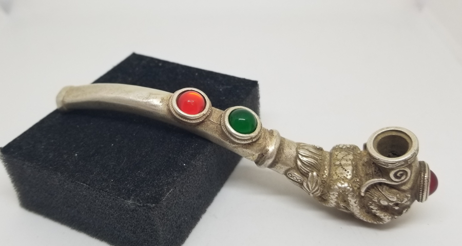 ÜZERİ DOĞAL TAŞLI VE DAMGALI NADİR TİPTE UZAKDOĞU SİGARA AĞIZLIĞI