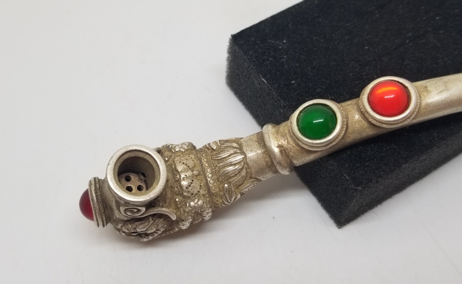 ÜZERİ DOĞAL TAŞLI VE DAMGALI NADİR TİPTE UZAKDOĞU SİGARA AĞIZLIĞI