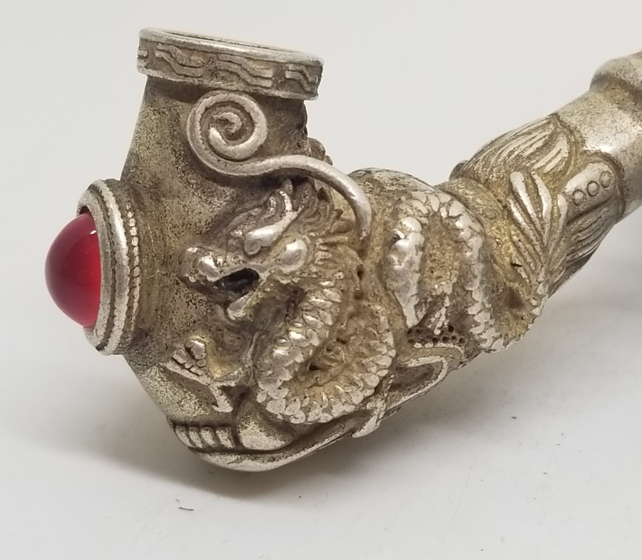 ÜZERİ DOĞAL TAŞLI VE DAMGALI NADİR TİPTE UZAKDOĞU SİGARA AĞIZLIĞI