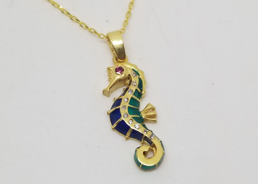 PIRLANTA TAŞLI DENİZATI FORMLU MİNE İŞÇİLİKLİ ÖZEL YAPIM KOLYE