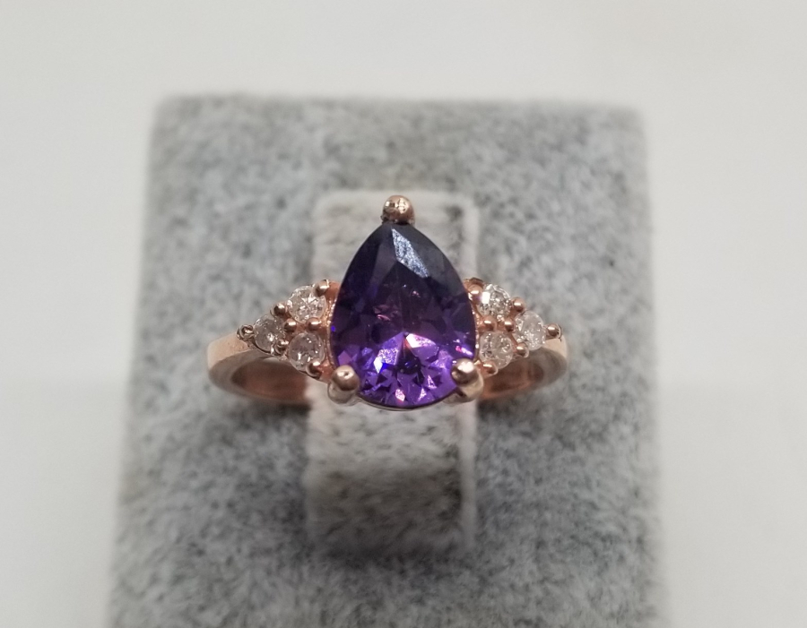 PIRLANTA VE AMETİST TAŞLI DAMLA MODEL ÖZEL YAPIM YÜZÜK