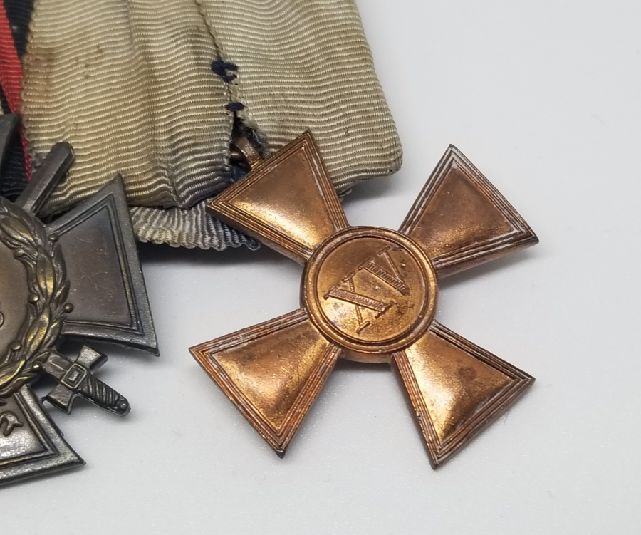 1. DÜNYA SAVAŞI DÖNEMİ DEMİR HAÇ - HINDENBURG NİŞANI VE LİYAKAT MADALYASI BULUNAN ÜÇLÜ MADALYA TAKIMI